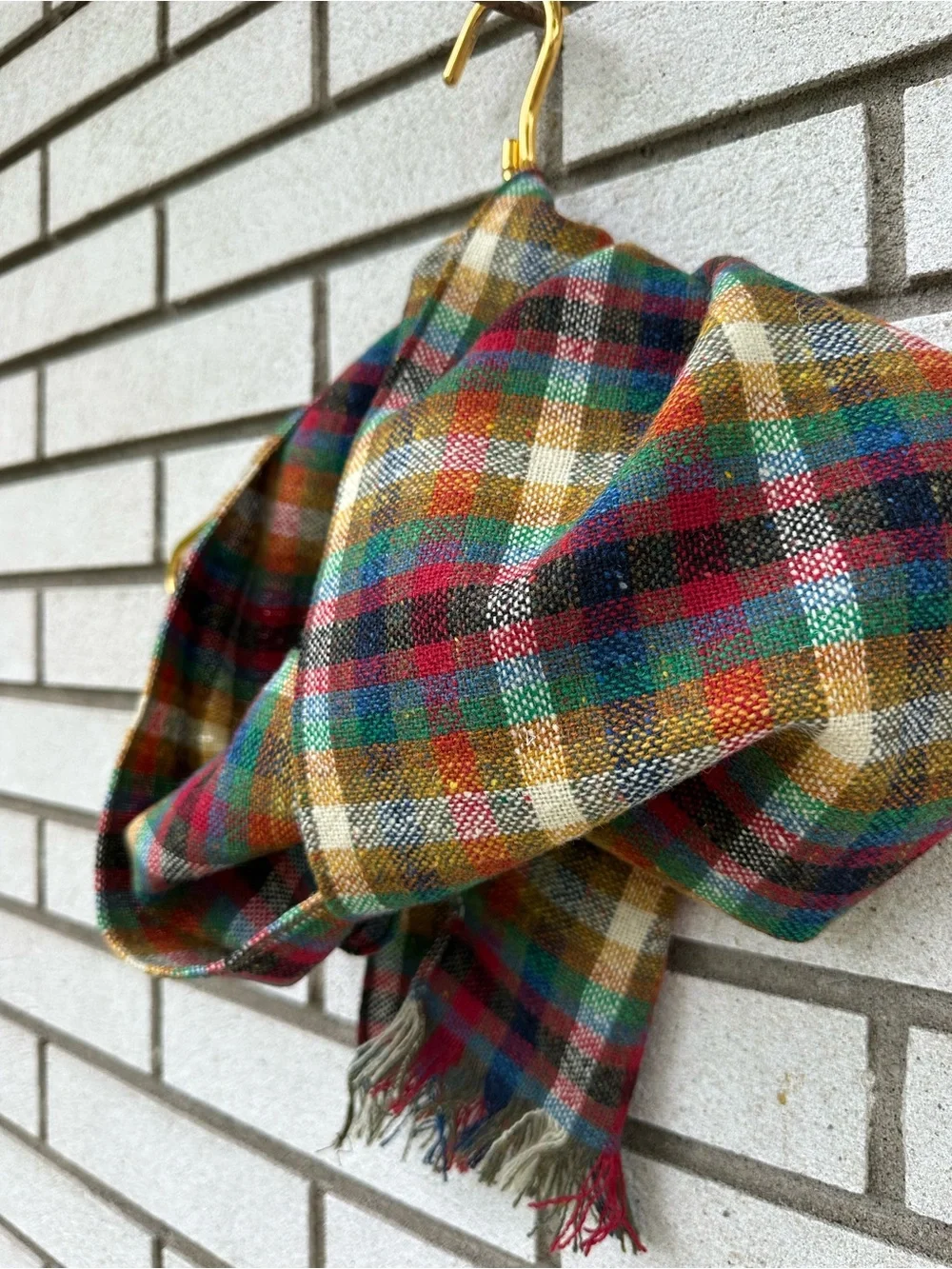 Donegal Handwoven Irish Wool Tweed Plaid Scarf Red Green Tartan Fringe Academia